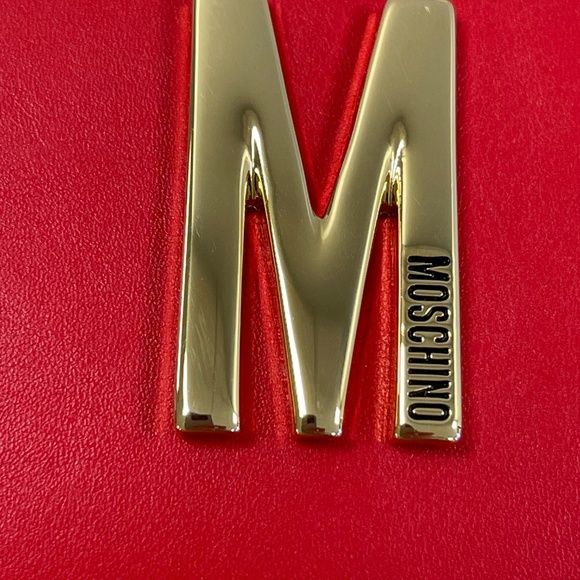 Moschino Couture Red Zip Around Large Wristlet Wallet - NWT - Picture 12 of 13